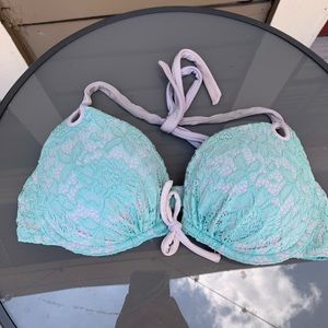 Victoria’s Secret Bikini Top